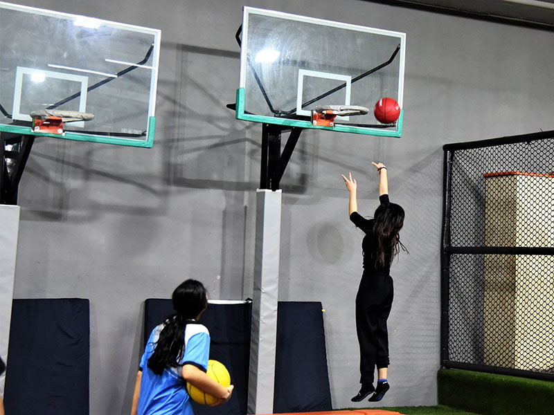 trampoline basketball
